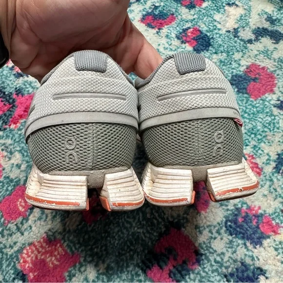 On Cloud 70/30 Sneaker - Picture 5 of 6